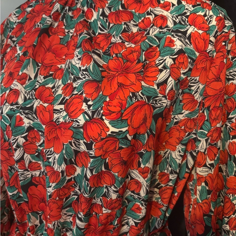 ❤️Backless Red Floral Dress -New!!! - Picture 5 of 5